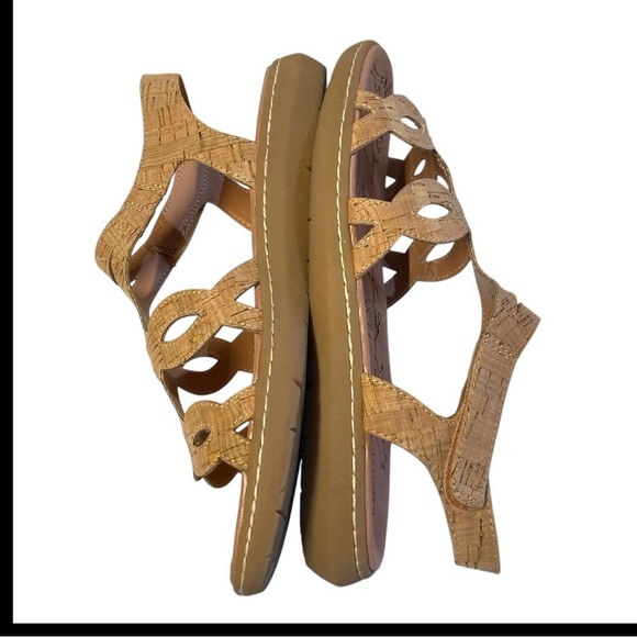 Baretraps‎ Quillan Cork Sandal with Velcro Adjustable Ankle Strap - Picture 7 of 9